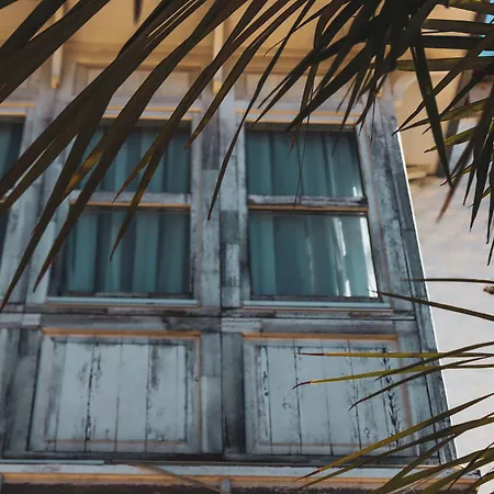 B House מלון אלאקאטי